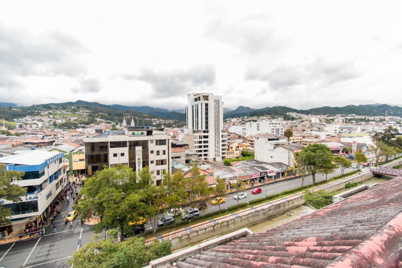 Grand Hotel Loja Buitenkant foto